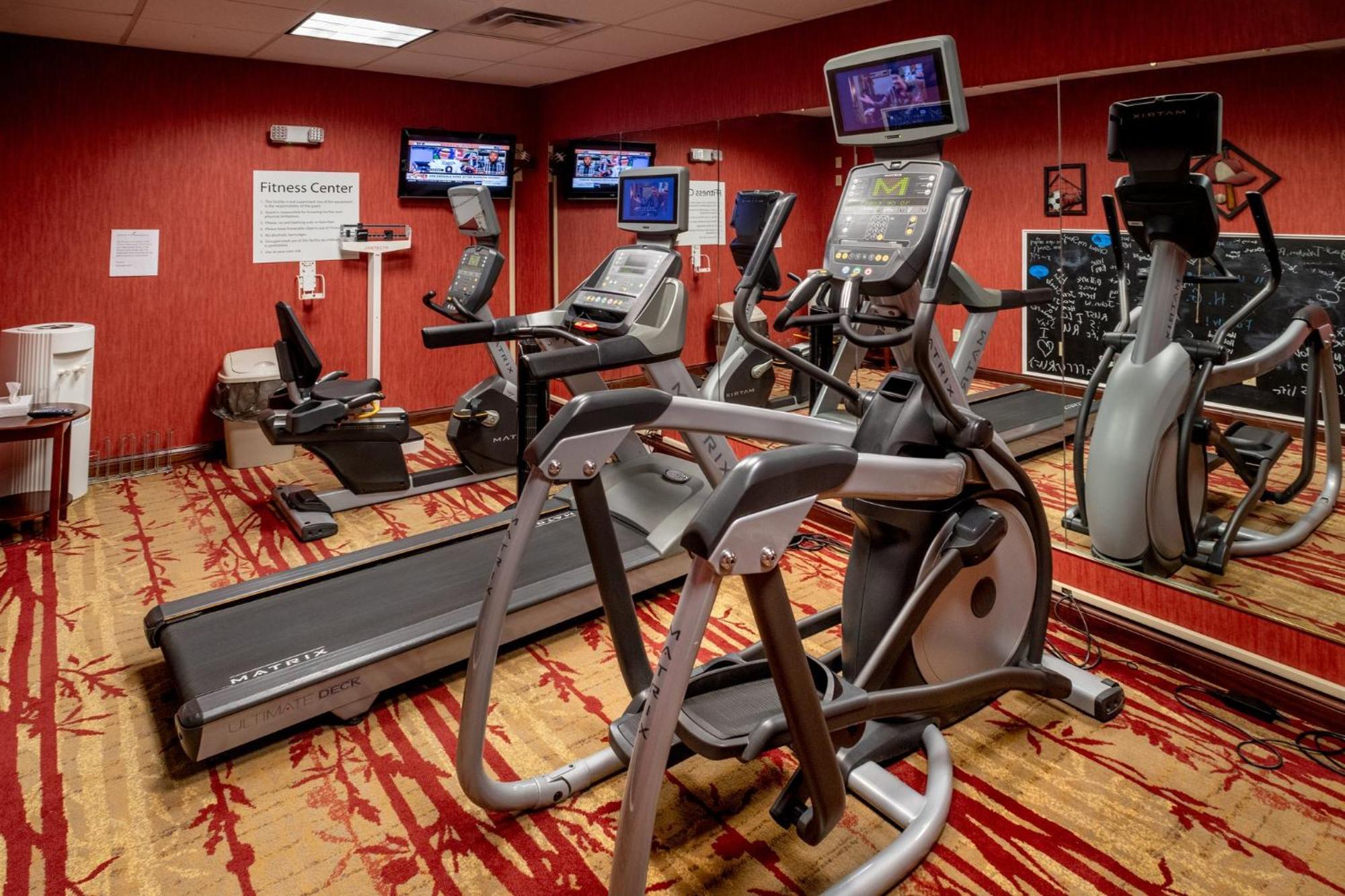 Holiday Inn Express And Suites Hazard By Ihg Extérieur photo
